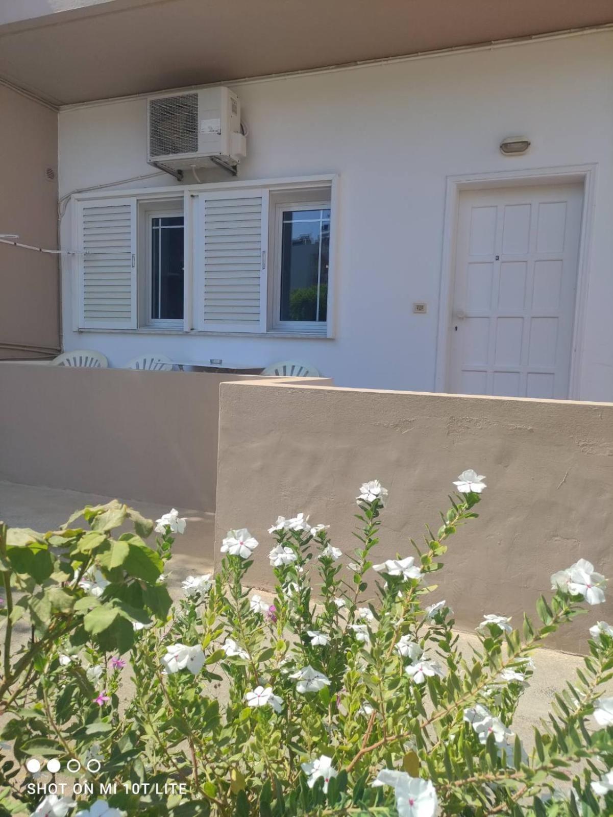 Yannis Apartments Amoudara  Экстерьер фото